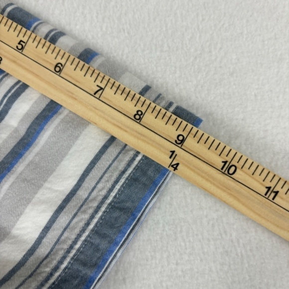 Grizzly Mountain Men's Short Sleeve Woven Shirt L White, Blue and Gray Stripes - Picture 12 of 12